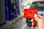 جزئیات جدید درباره انتقال سهمیه بنزین به کارت بانکی و حذف کارت سوخت