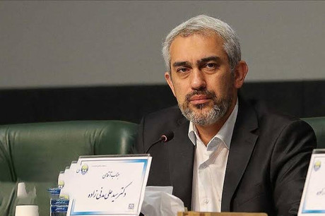 عذرخواهی وزیر اقتصاد از مردم بابت فشار‌های تورمی و مشکلات معیشتی