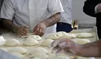 هشدار به نانوایی‌ها | لغو سهمیه آرد دولتی نانوایی‌های متخلف در تهران
