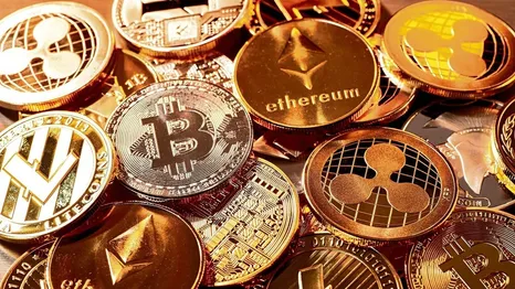 قیمت بیت کوین و ارز‌های دیجیتال امروز دوشنبه ۹ شهریور ۱۴۰۵ + جدول